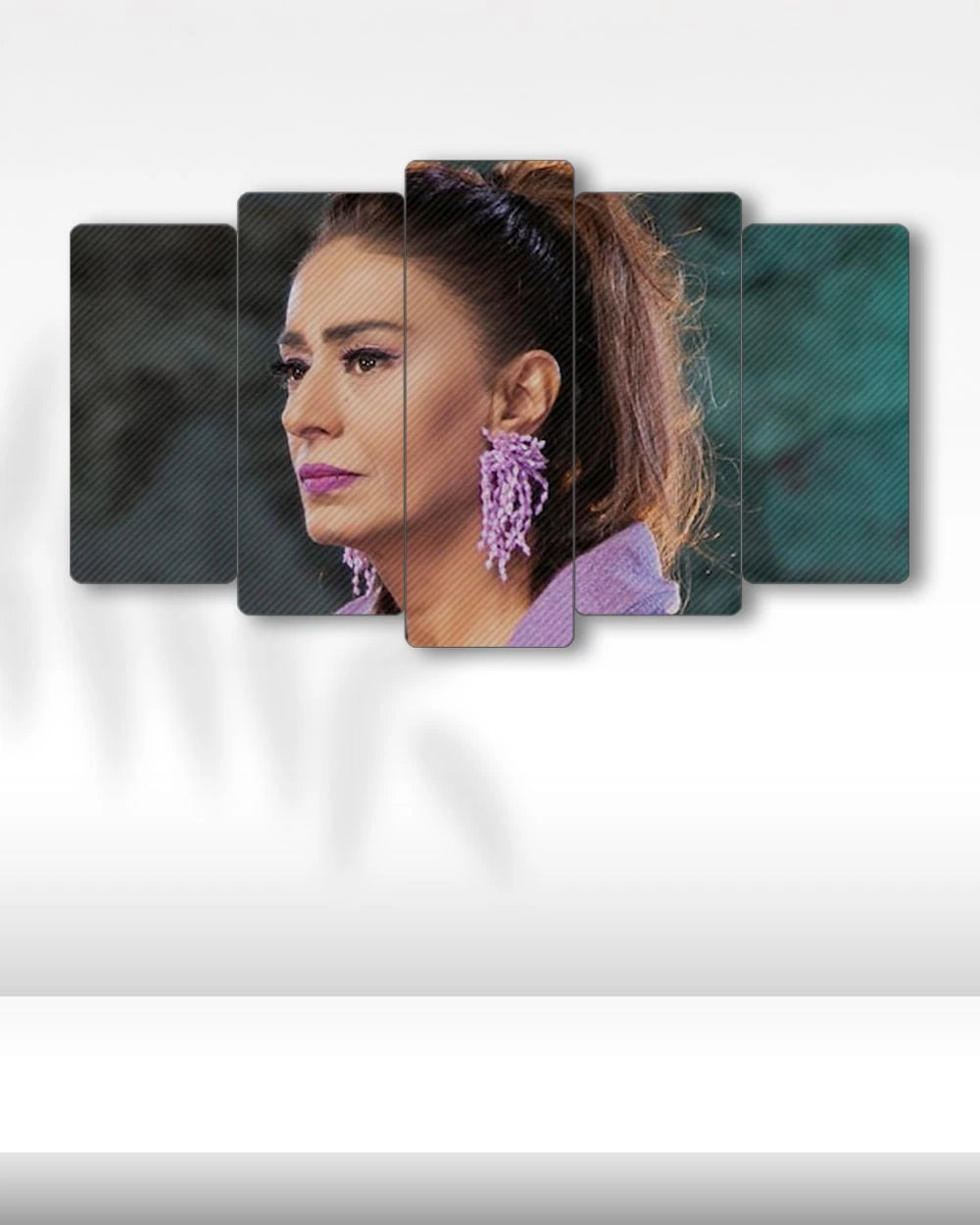 Yıldız Tilbe, Portre (Mor Ceket) - 5 Parçalı Tablo